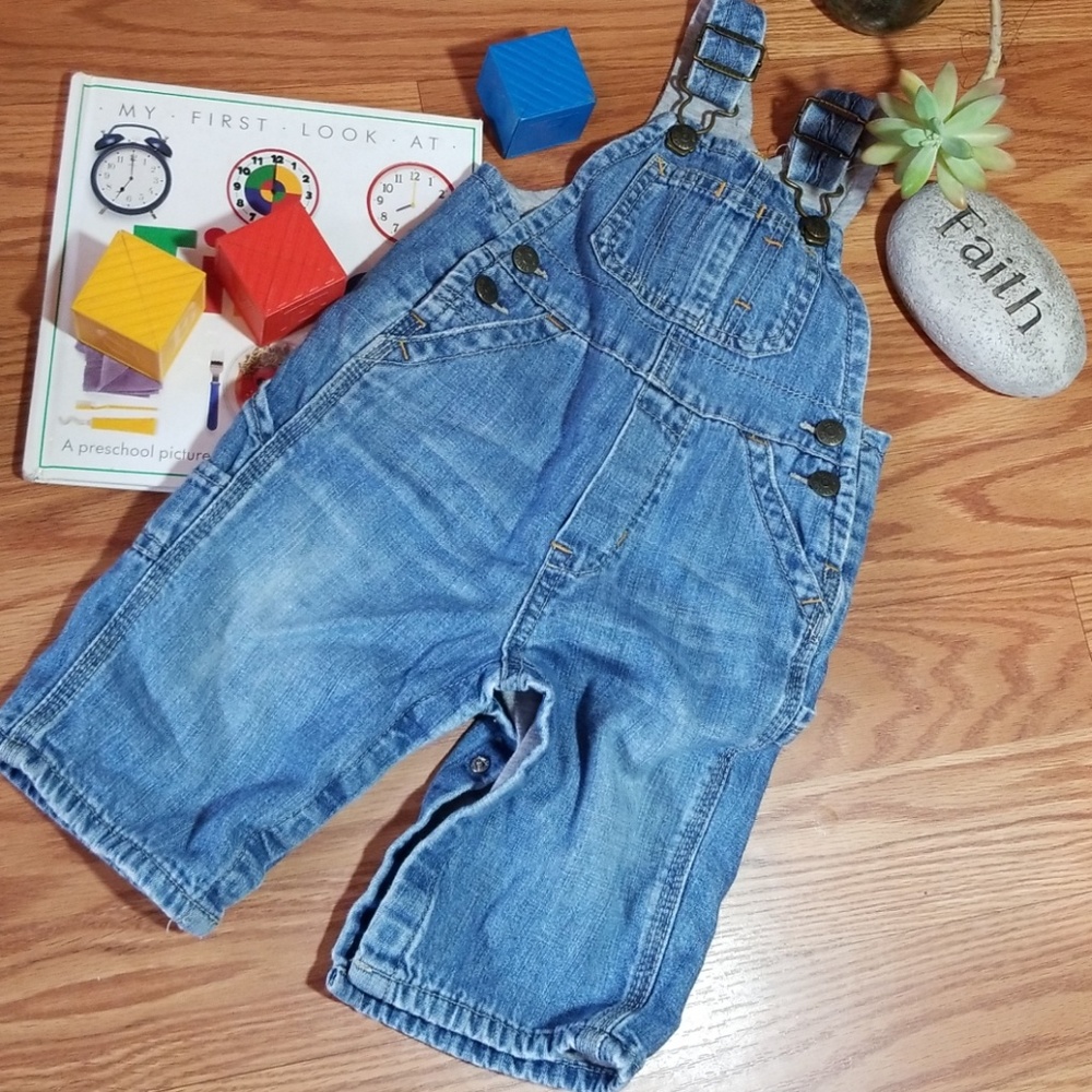 Baby Gap lined overalls 6-12mo
